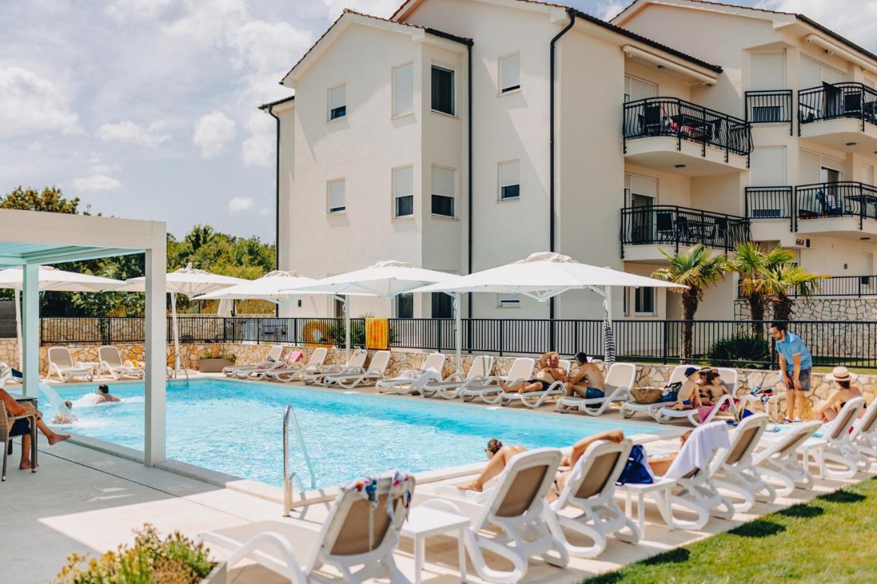 Cool Šilo Appartement Resort Extérieur photo